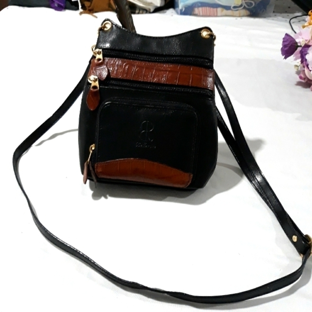 Bellerose Faux Leather crossbody bag black and brown purse - Picture 2 of 9